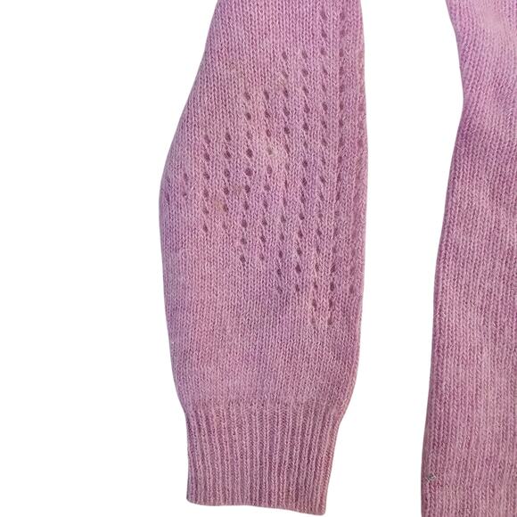 Vintage 70s Juniors Soft Angora Rabbit Fur Pink Crewneck Lightweight Sweater S - Picture 9 of 10